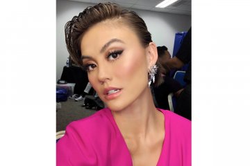 Kemarin, dandan kilat ala Agnez Mo hingga skutik klasik