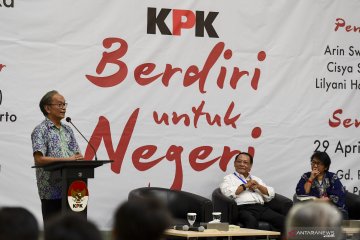 Bedah buku KPK berdiri untuk negeri