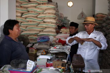 Inspeksi harga kebutuhan pokok