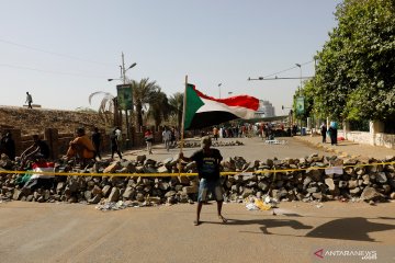 Pasukan Sudan serbu kamp pemrotes, sembilan orang tewas