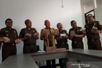 Terdakwa korupsi mading Kendal kembalikan Rp4,4 miliar