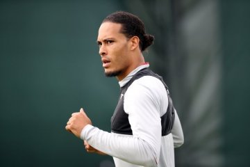 Virgil van Dijk berambisi raih Ballon d'Or