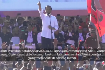 Jokowi berpantun di perbatasan NKRI