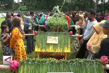 Membangkitkan lagi tradisi sedekah bumi di Kota Sukabumi