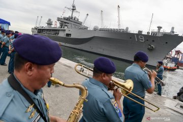 Kunjungan USS Blue Ridge