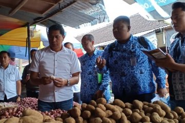 Satgas Pangan Polresta Palembang cek ketersediaan sembako