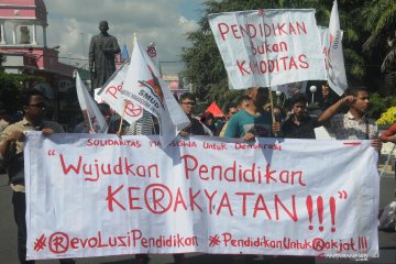 Peringati Hari Pendidikan Nasional