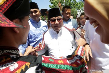 Prabowo - Sandi berkunjung ke Aceh