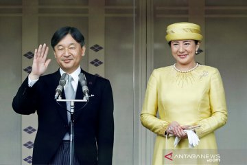 Kaisar Jepang Naruhito mulai upacara penobatan