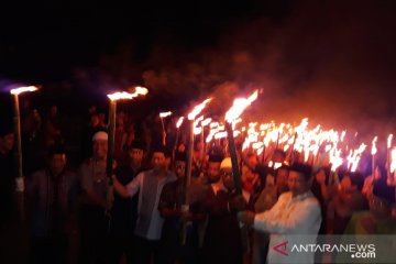 Pemkab Bangka Barat lestarikan pawai obor jelang Ramadhan