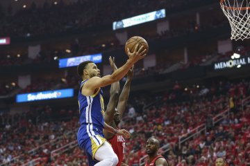 Tantang Houston Rockets, Stephen Curry siap merajalela pada game 4