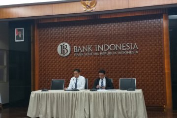 Cadangan devisa Indonesia turun 200 juta dolar di April