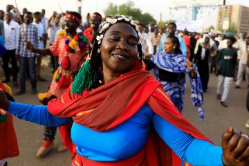 Militer, oposisi Sudan setuju berbagi kekuasaan