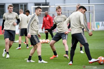 Ajax siapkan strategi menyerang hadapi Tottenham