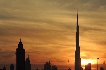 Di Dubai, beda lantai beda waktu berbuka puasa
