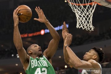 Playoff NBA : Game kelima Milwaukee Bucks melawan Boston Celtics