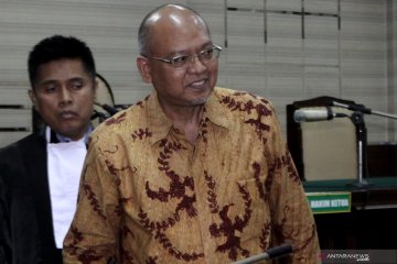 KPK eksekusi mantan Bupati Malang Rendra Kresna ke lapas Surabaya