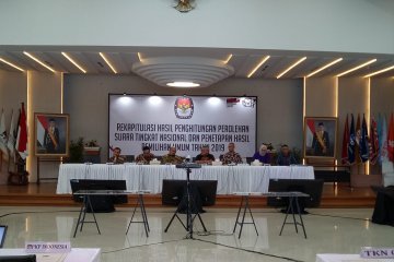 KPU rekapitulasi suara nasional empat provinsi