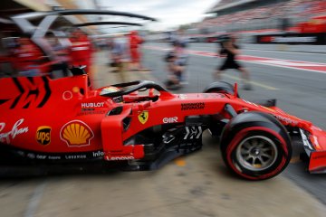 Vettel tabrak dinding sirkuit di sesi latihan ketiga GP Monaco