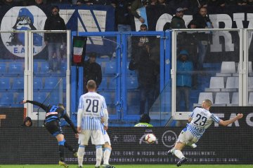 Mario Rui pastikan Napoli tekuk SPAL