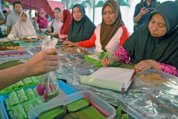 Tim Loka POM Buleleng temukan makanan kedaluwarsa