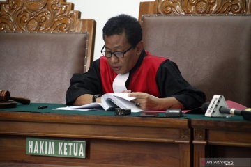 Hakim Agus Widodo tolak praperadilan Romahurmuziy