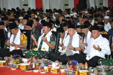 Panglima TNI - Kapolri hadiri Safari Ramadhan di Medan