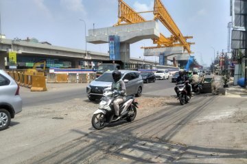 Pemkot Bekasi mulai perbaiki jalur mudik 2019