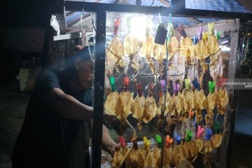 Sotong pangkong warnai malam Ramadhan di Pontianak