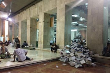 Sampah Masjid Istiqlal sampai satu ton per hari saat Ramadhan