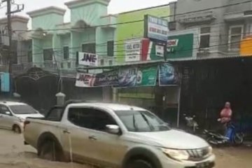 RUAS JALAN SAMARINDA TERGENANG