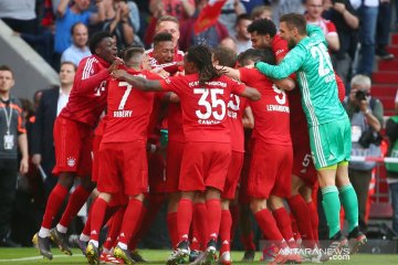 Muenchen pastikan gelar juara Liga Jerman usai cukur Frankfurt 5-1