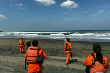 Satu dari dua anak yang hilang di Pantai Cijeruk Garut ditemukan tewas