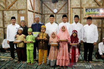 Wali Kota Medan sahur bersama ratusan warga di Masjid Al Amin