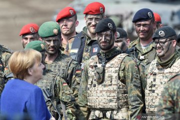 Macron: Saya dukung Merkel dalam pencalonan pemimpin Uni Eropa