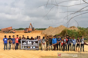 Aktivis lingkungan Riau tolak proyek jalan membelah Hutan Talang