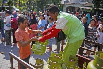 Pasar murah kebutuhan pokok