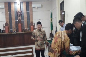 Jaksa tuntut dua terdakwa suap fee proyek Mesuji tiga tahun penjara