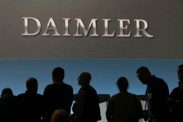 Daimler putar otak kurangi biaya produksi