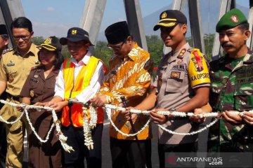 Pengoperasian Jembatan Progo dan Galeh diharapkan perlancar arus mudik