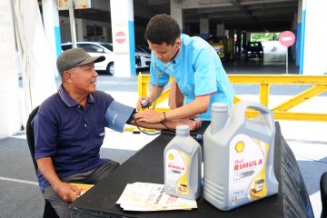 Shell hadirkan layanan periksa kendaraan dan kesehatan untuk supir