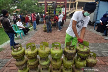 Warga Palu serbu operasi pasar elpiji