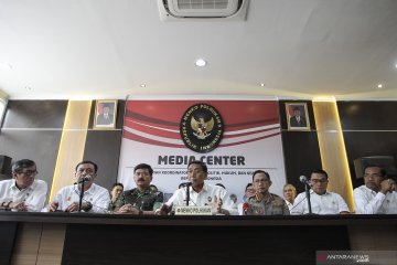 Panglima tegaskan TNI "back up" Polisi tangani kerusuhan