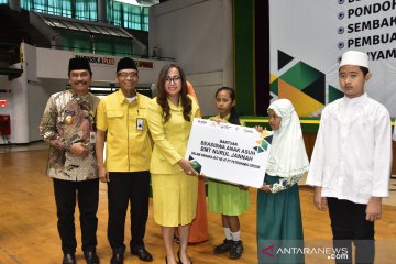 Rp200 juta disalurkan Petrokimia Gresik bagi korban banjir Sulsel