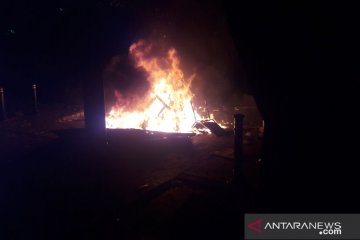 Motor wartawan dibakar massa aksi 22 Mei di Bawaslu
