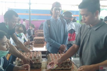 Pemkab Sambas sediakan 24 ton telur ayam di pasar murah