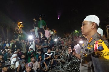 Pascaricuh, Kapolrestabes Medan dialog dengan massa aksi