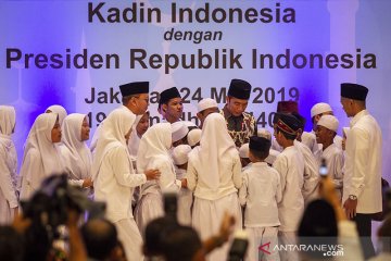 Presiden hadiri buka puasa bersama dengan Kadin