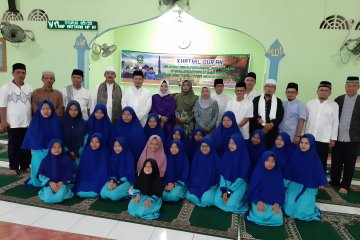 DPMD Dukcapil Kepri santuni anak-anak panti asuhan Muhammadiyah