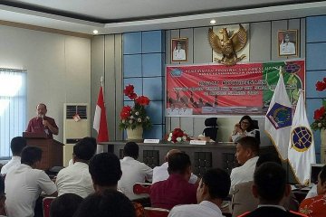 Dishub awasi persyaratan teknis layak jalan angkutan penumpang umum